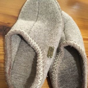 Haflinger wool slippers